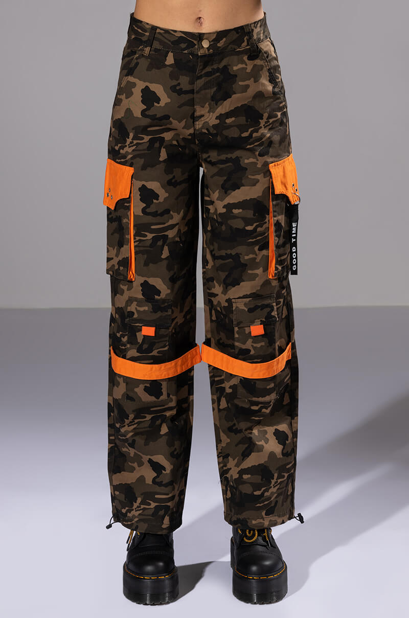 BANK ON ME RELAXED CARGO JEANS