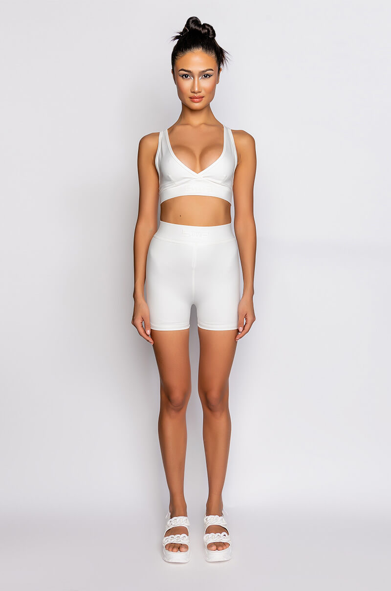 BASIC LUXE WHITE BRALETTE