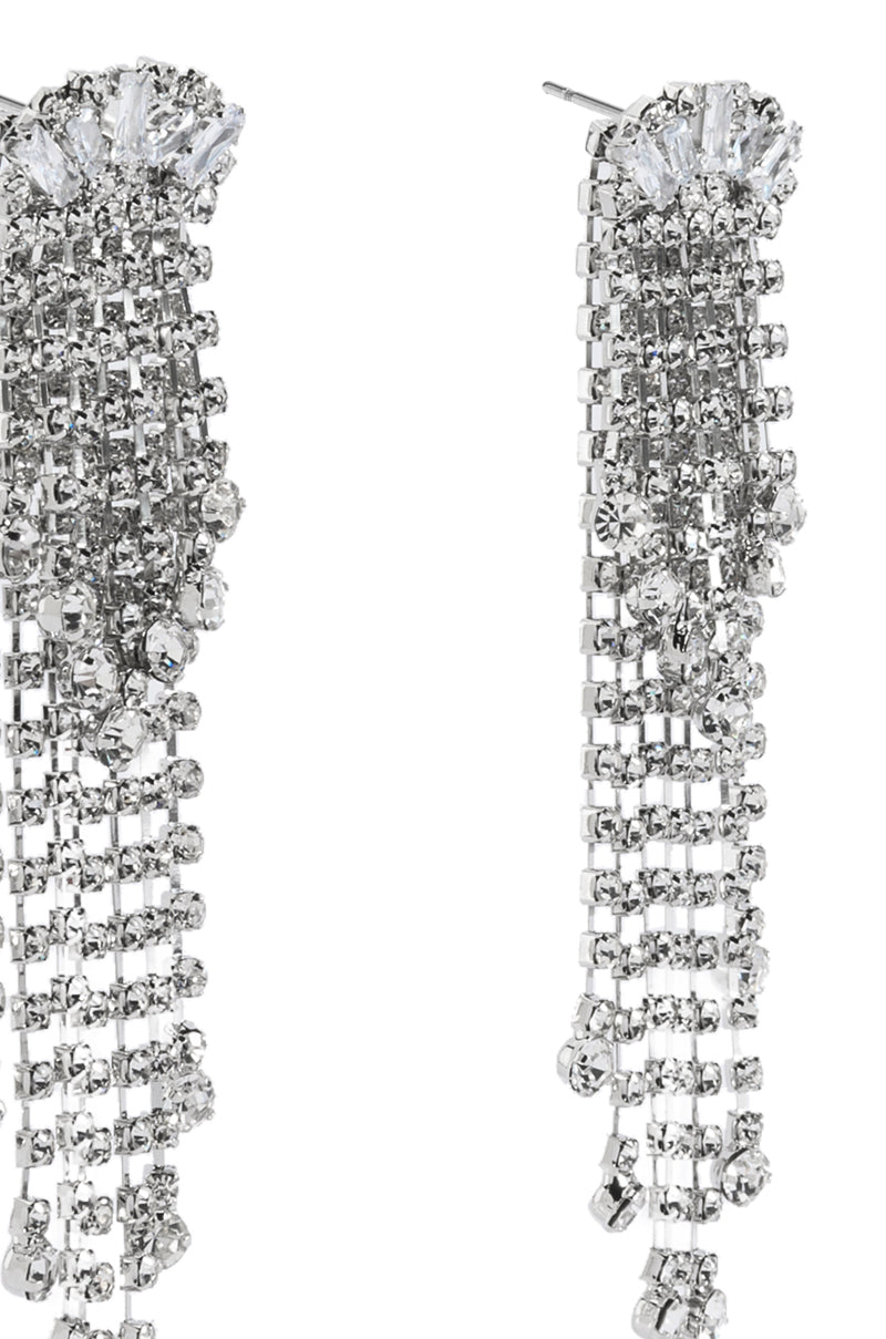 QUEEN BEY EARRING