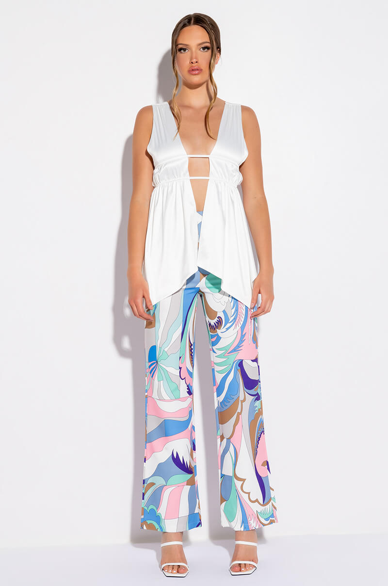 BRITTANY DEEP V SLEEVELESS BLOUSE