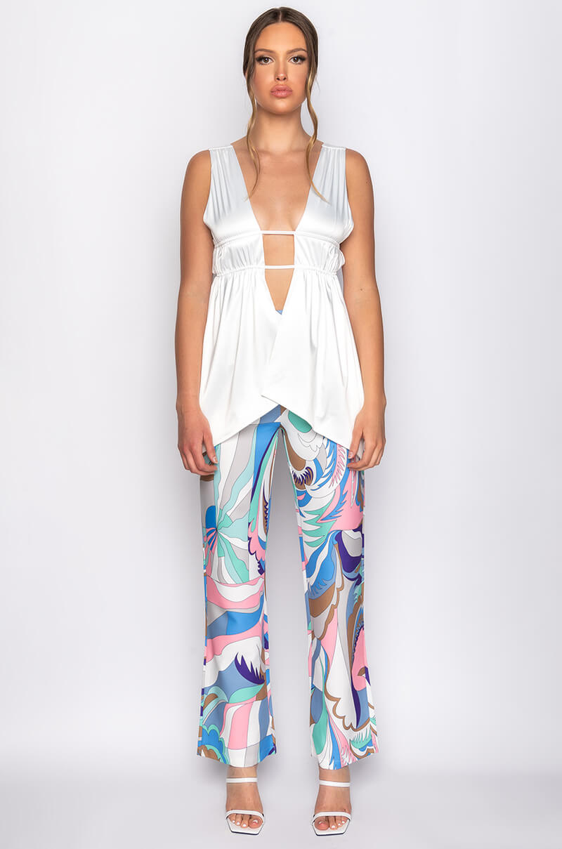 BRITTANY DEEP V SLEEVELESS BLOUSE