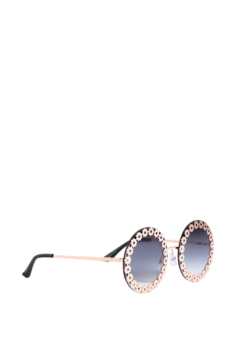 CANT TAKE ME ANYWHERE EMBELLISHED SUNNIES