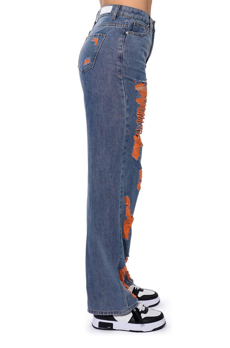 CAREFREE DISTRESSED COLOR RELAXED FIT JEANS