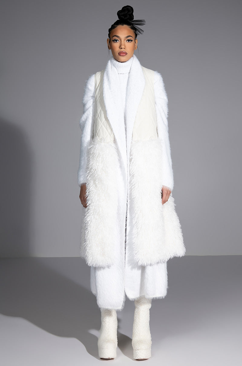 BORB QUILTED VEST WITH FAUX FUR