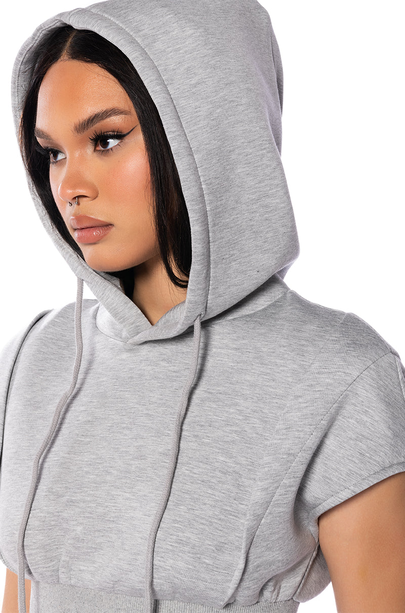 CHILL DAYS CROPPED HOODIE
