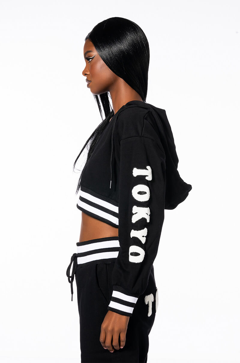COLLEGIATE TOKYO NIGHTS CROPPED HOODED SWEATSHIRT