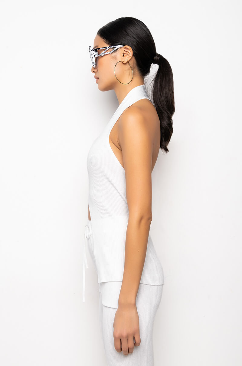 FRANCESCA DEEP V SLEEVELESS KNIT TOP