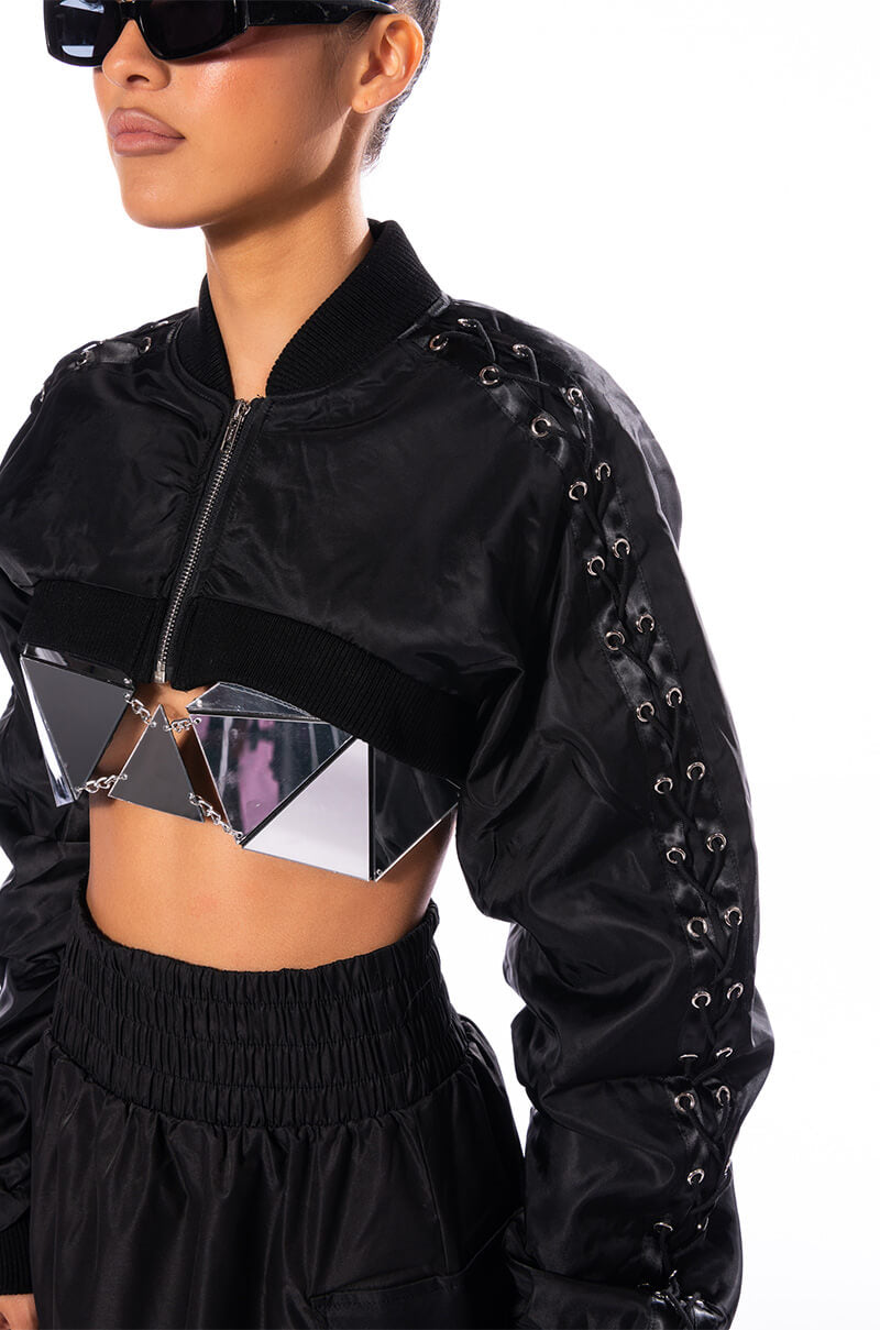 CROP IT LIKE IT HOT BOMBER