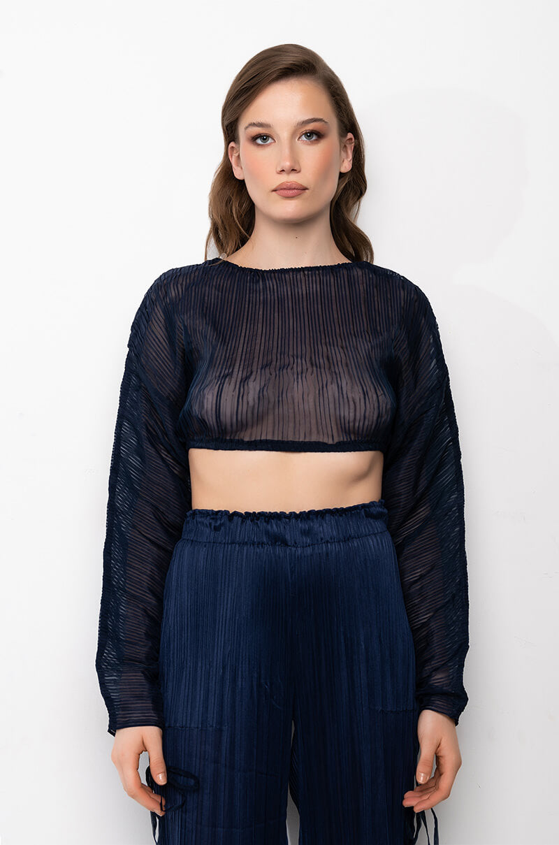 DAHLIA PLEATED LONG SLEEVE CROPPED BLOUSE