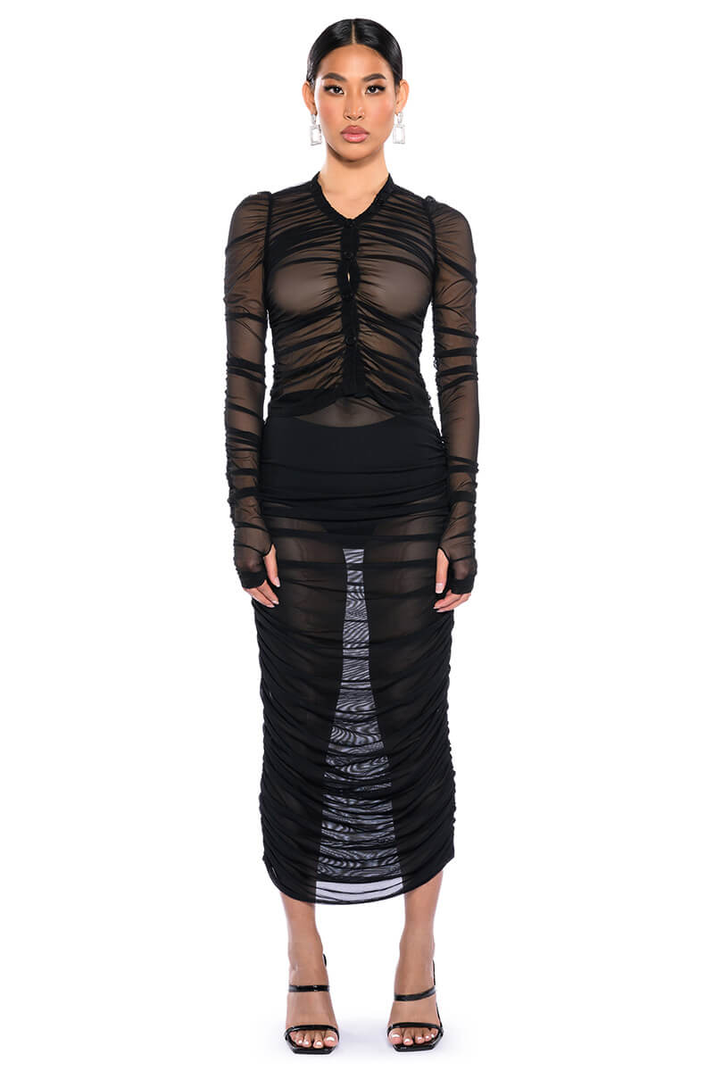 DASHING MESH TIGHT FITTED BUTTON DOWN