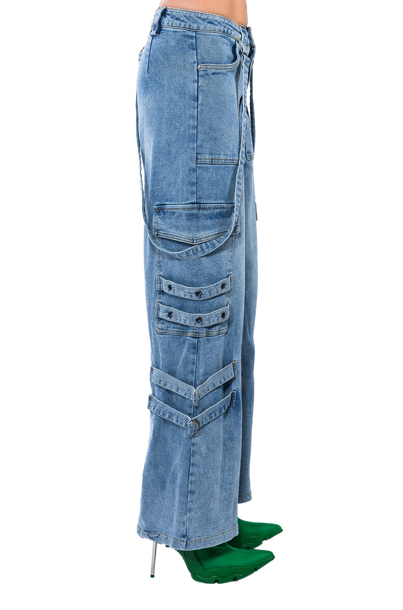 DON'T TAKE HIM BACK HIGH RISE WIDE LEG CARGO PANTS