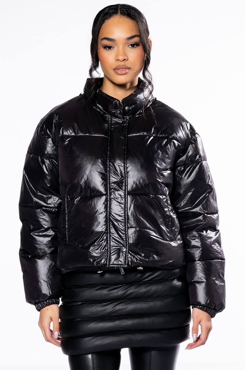 DREAMY HAND KNITTED CROCHET PUFFER