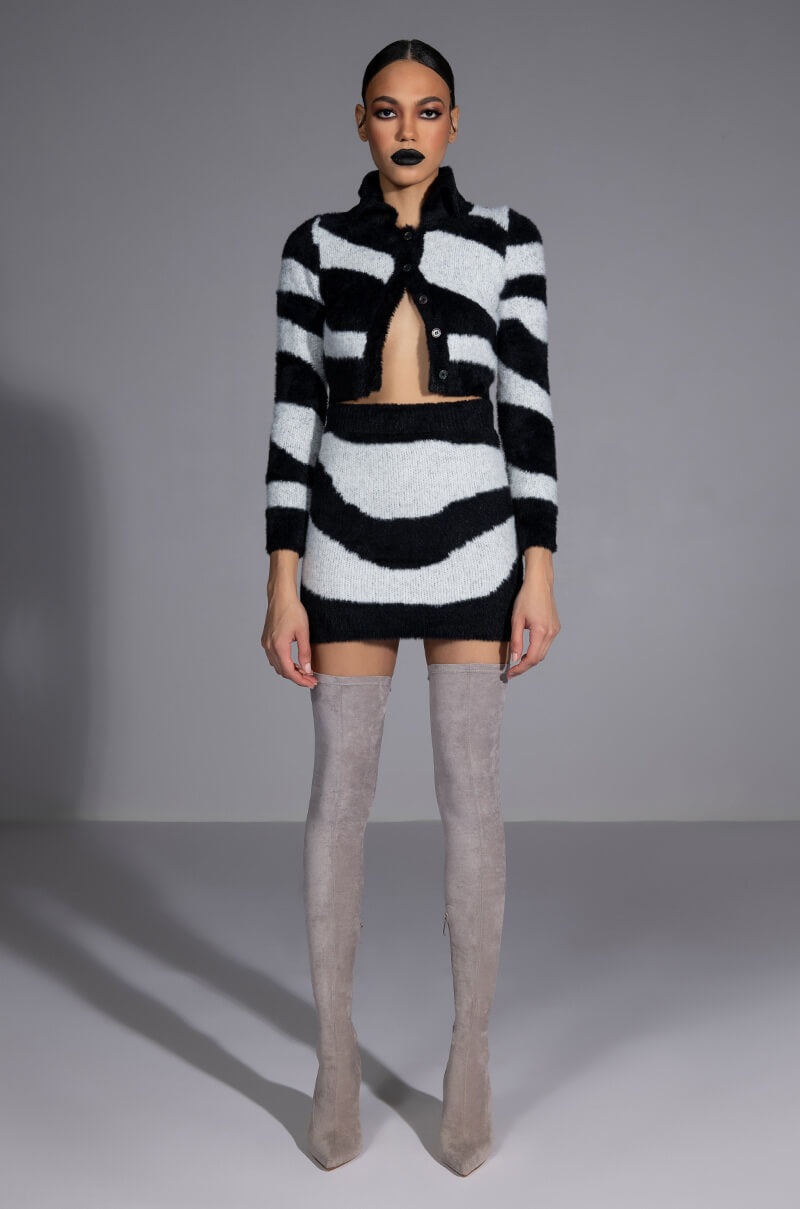 EASY DOES IT KNIT MINI SKIRT