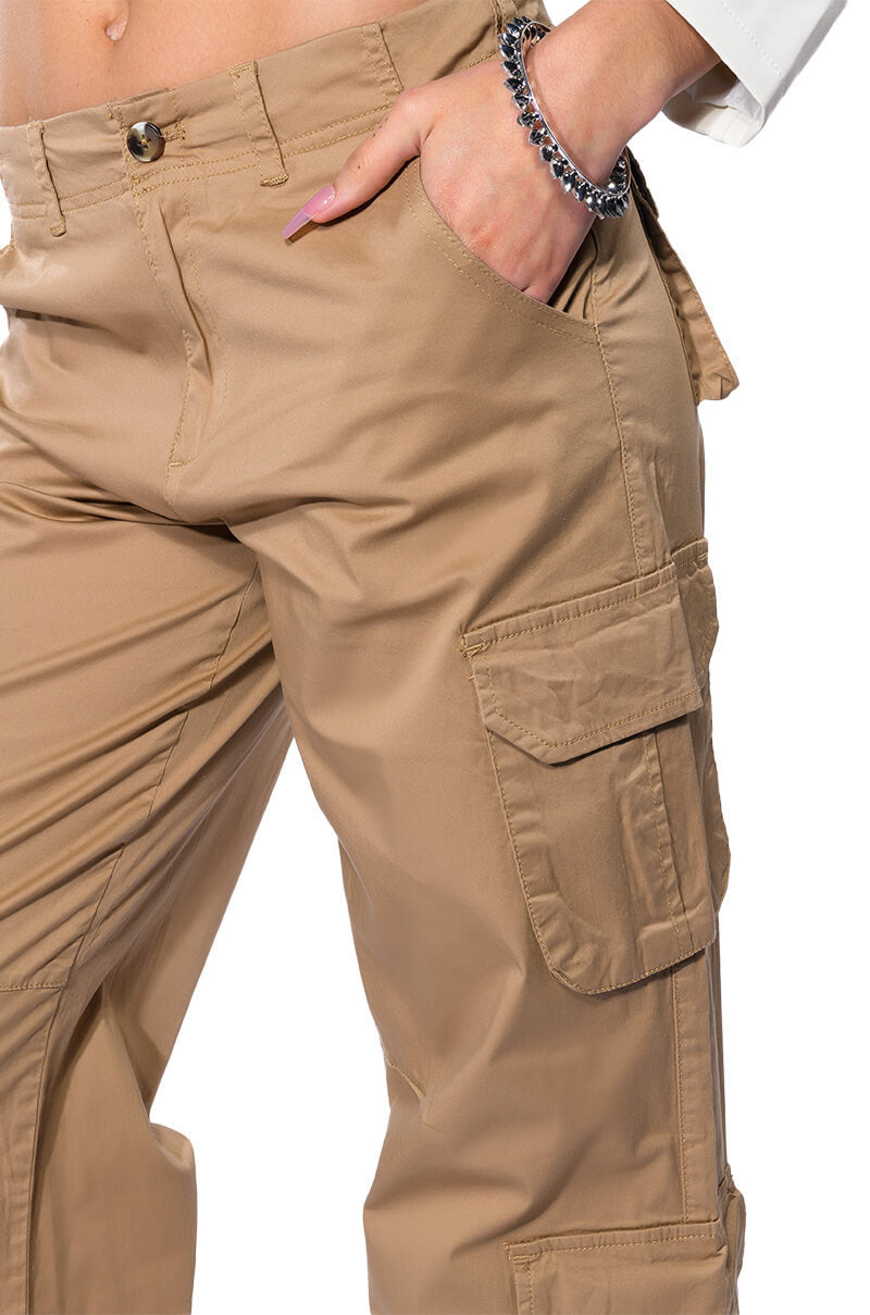 EASY FIT CARGO PANT