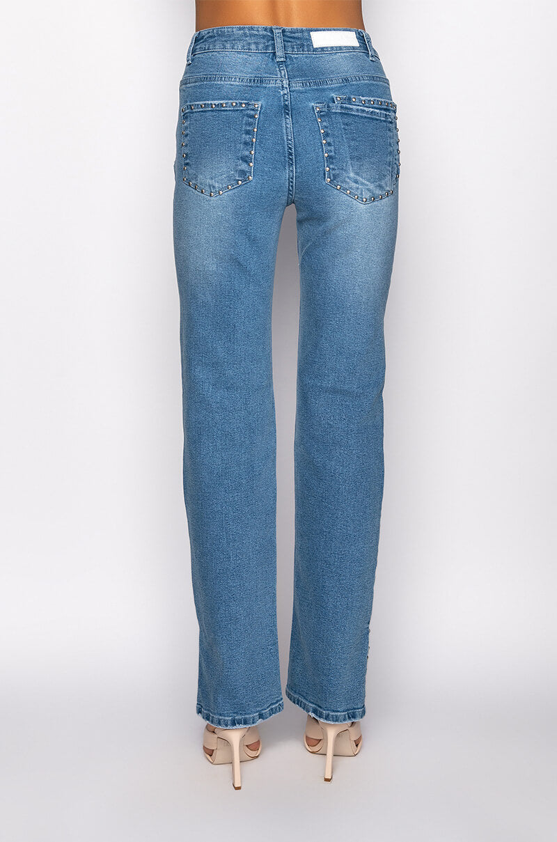 ELEVATED MID RISE STUD SLIT STRAIGHT JEANS