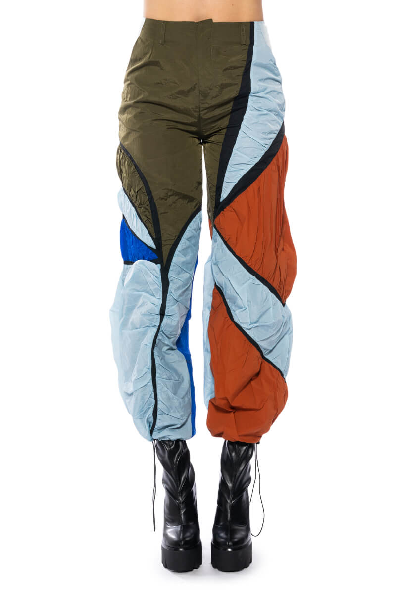 ENJOY THE RIDE MULTICOLORED RUCHED PANTS