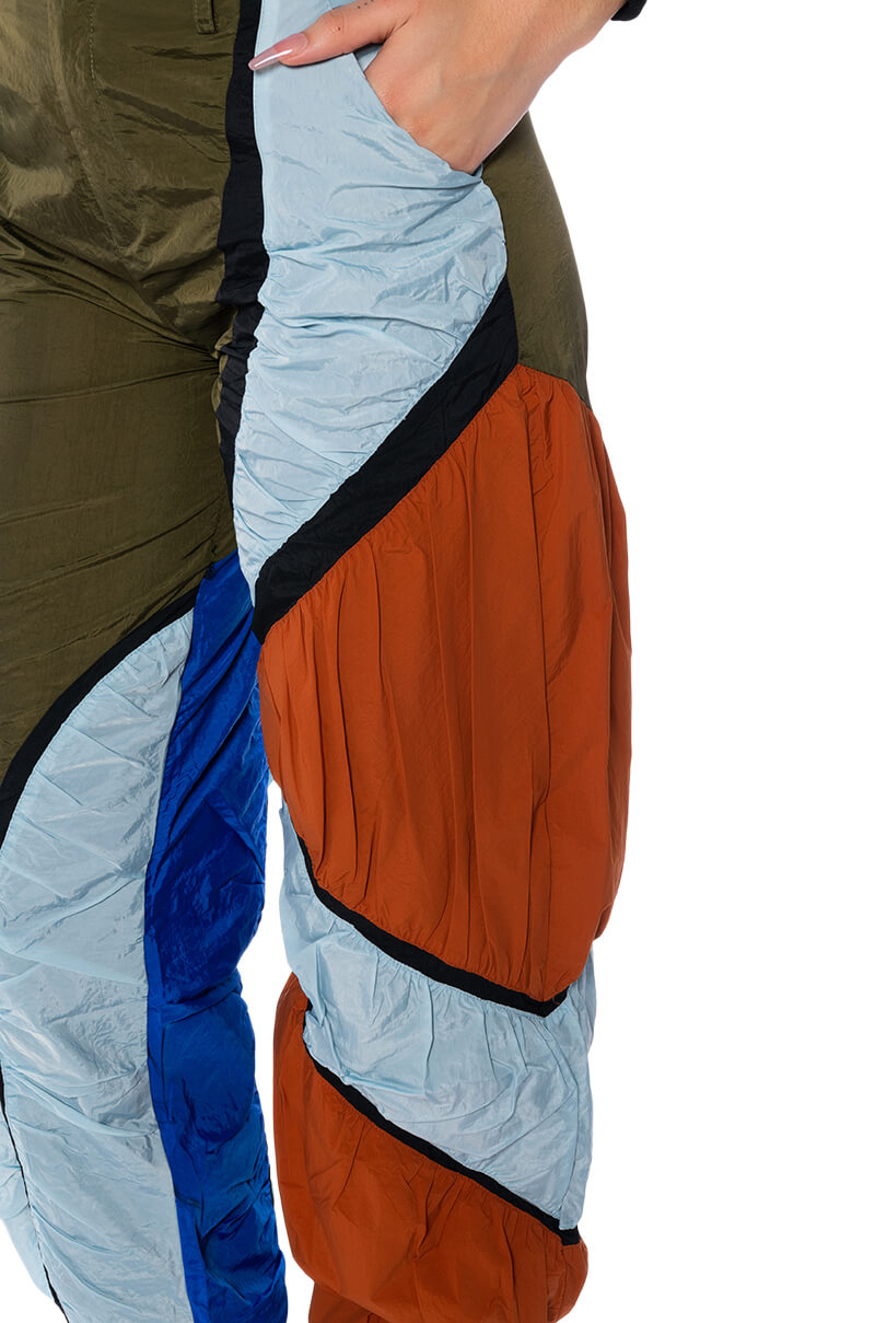 ENJOY THE RIDE MULTICOLORED RUCHED PANTS