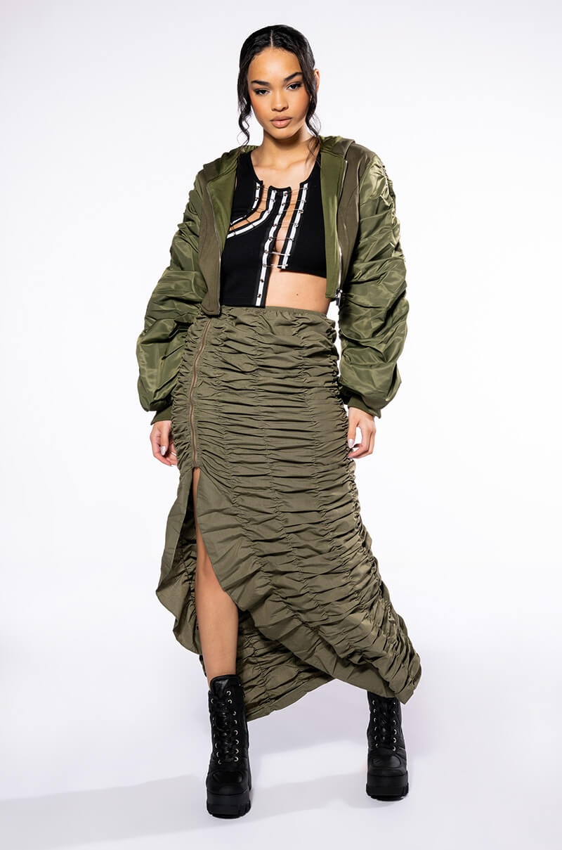 EXPENSIVE TASTE PIN DETAIL TOP