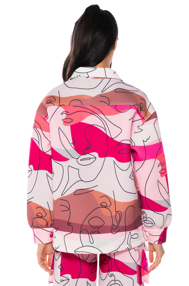 FACES PRINTED SCUBA BUTTON DOWN TOP