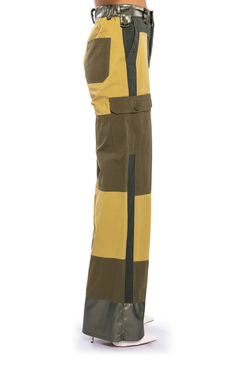FIRST CHOICE COLOR BLOCKED CARGOS