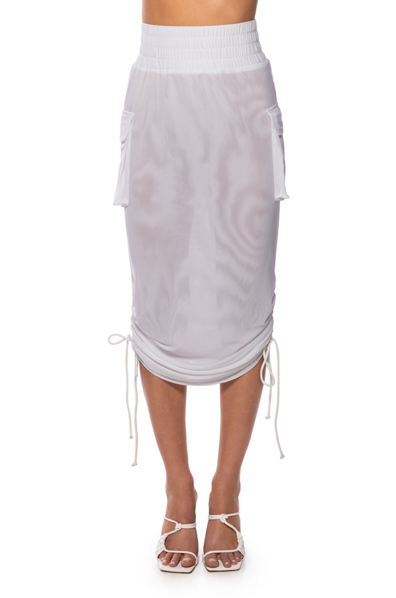 FOLLOW ME ADJUSTABLE DOUBLE MESH CARGO SKIRT IN WHITE