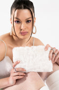 FURRY NICE CLUTCH