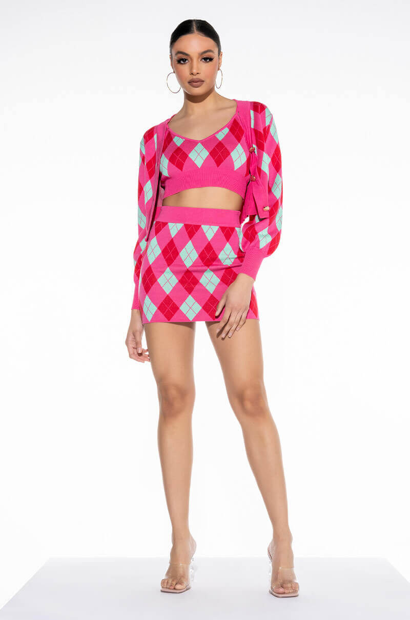 GET A CLUE KNIT MINI SKIRT
