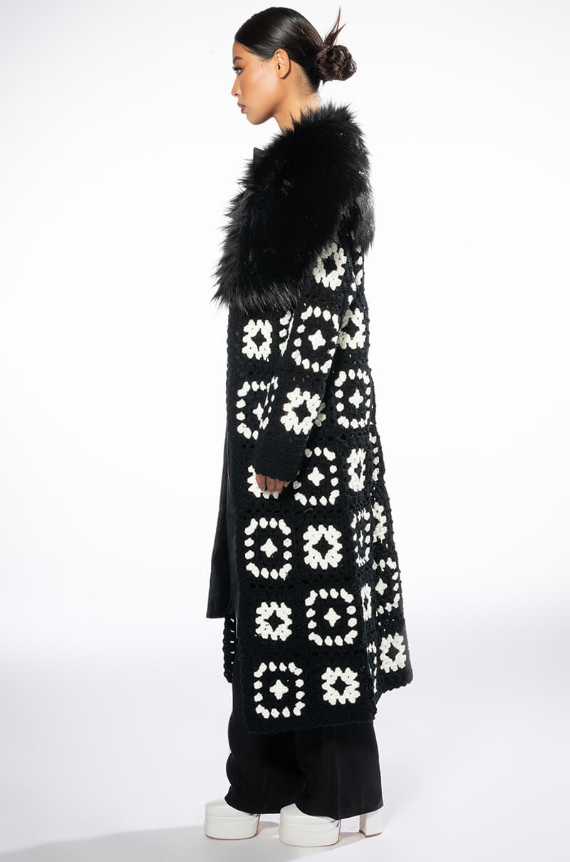 HAYAO HAND KNIT CROCHET TRENCH WITH FAUX FUR COLLAR