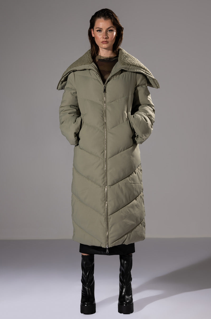 HOT TODDY SHERPA LINED PUFFER