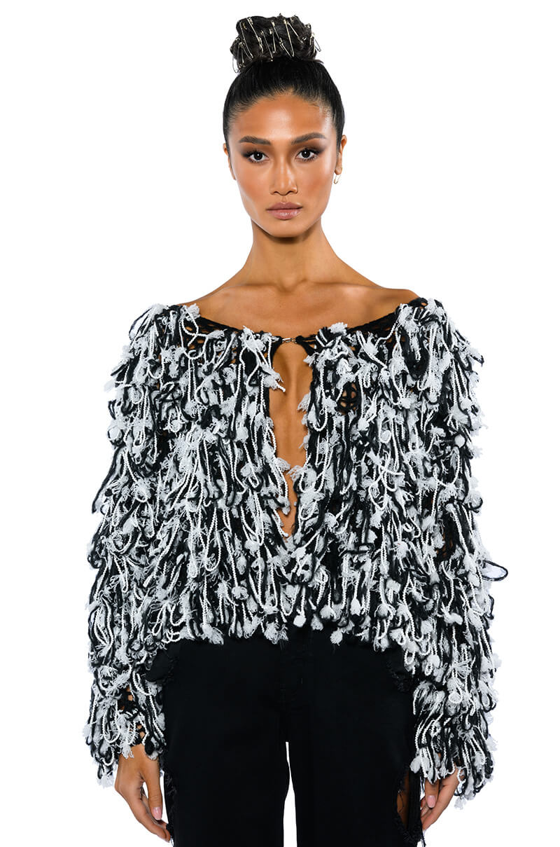 KEEP IT 100 CROPPED SWEATER