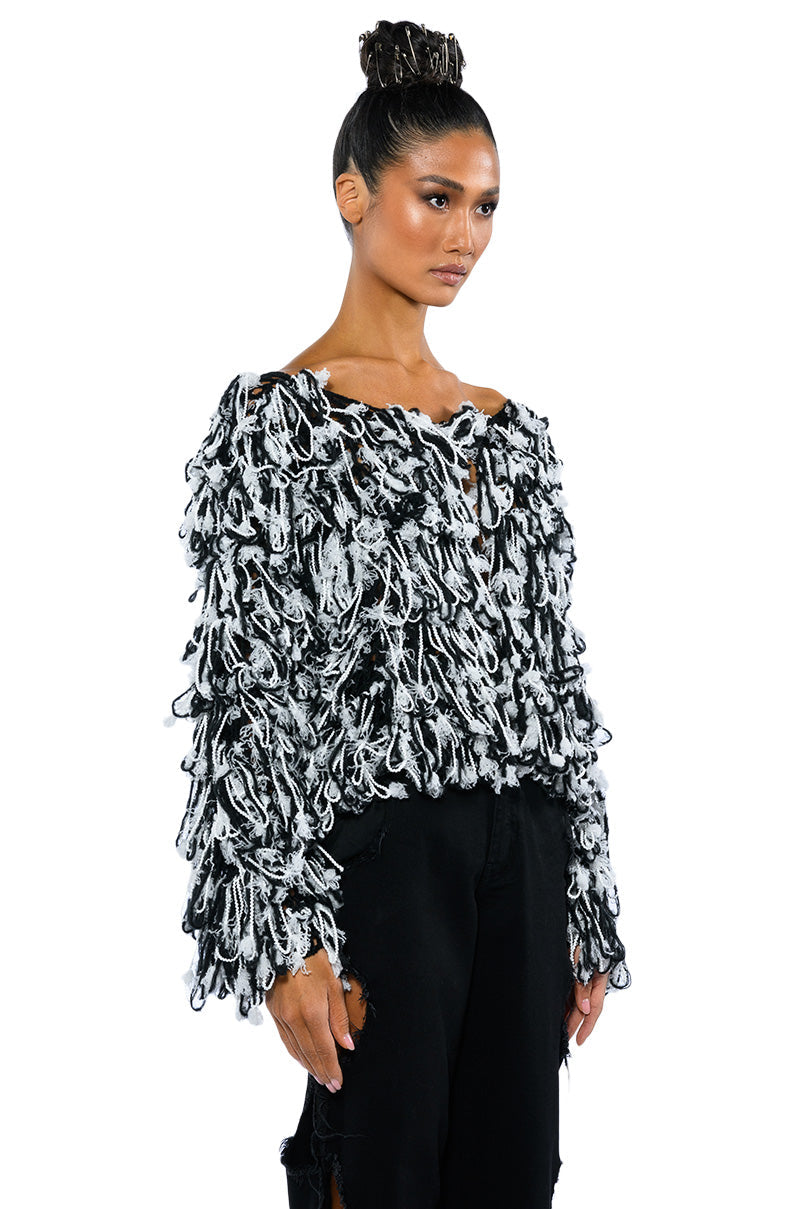 KEEP IT 100 CROPPED SWEATER
