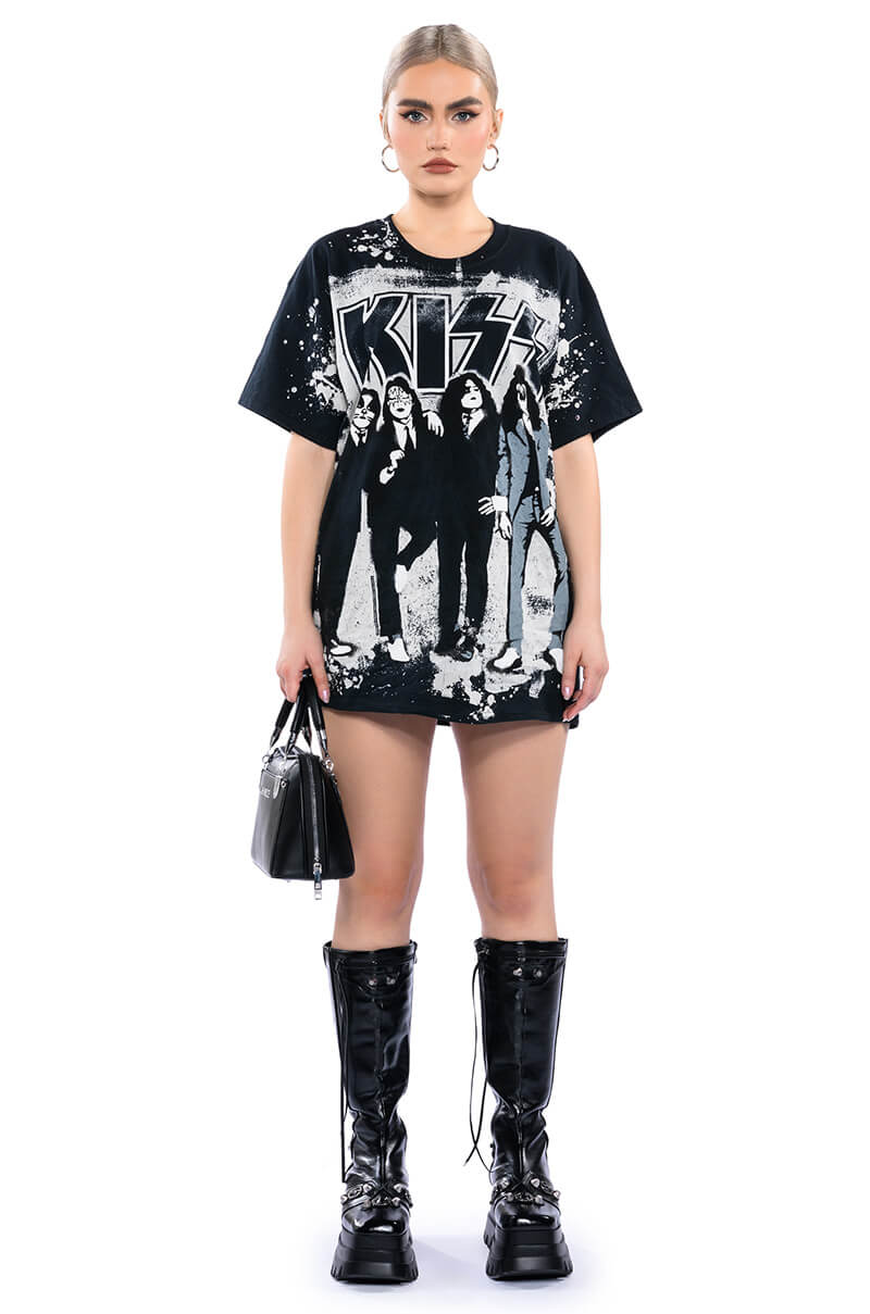 KISS SHORT SLEEVE GRAPHIC BAND TEE