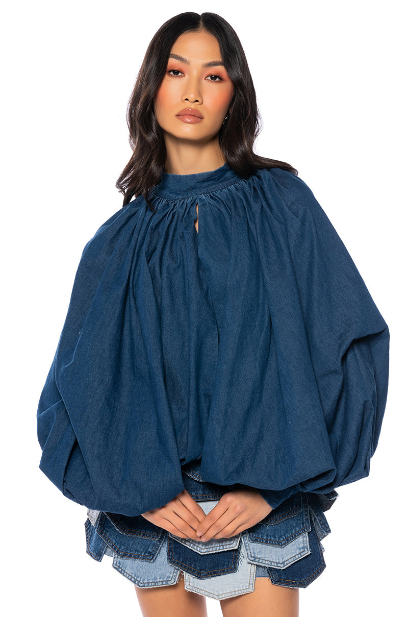 LEAH RUCHED DENIM MOCK NECK TOP
