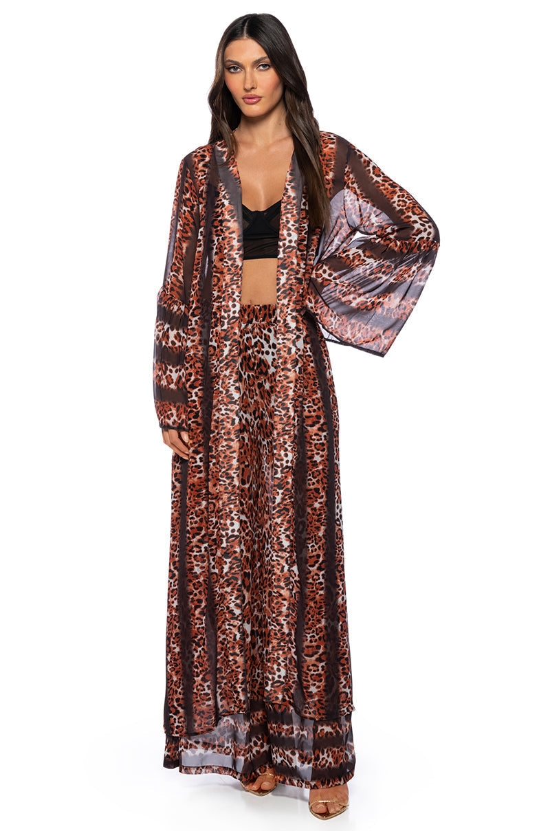LEAH ON VACATION WIDE LEG PANT