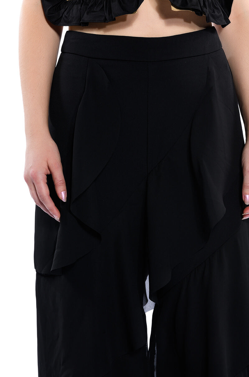 LOREN RUFFLE DETAILED PANTS