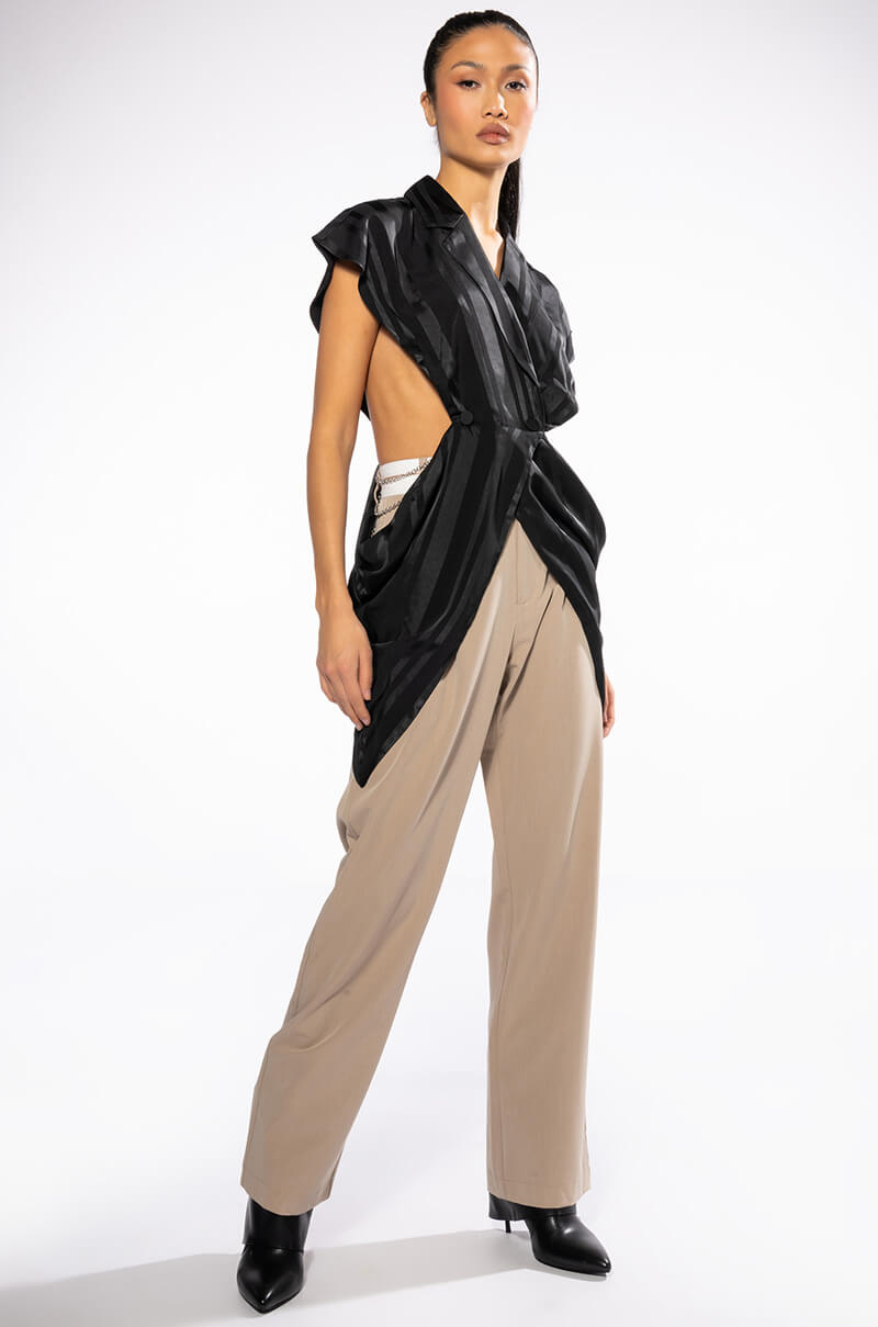 LOVE CRAZY CUT OUT BLOUSE