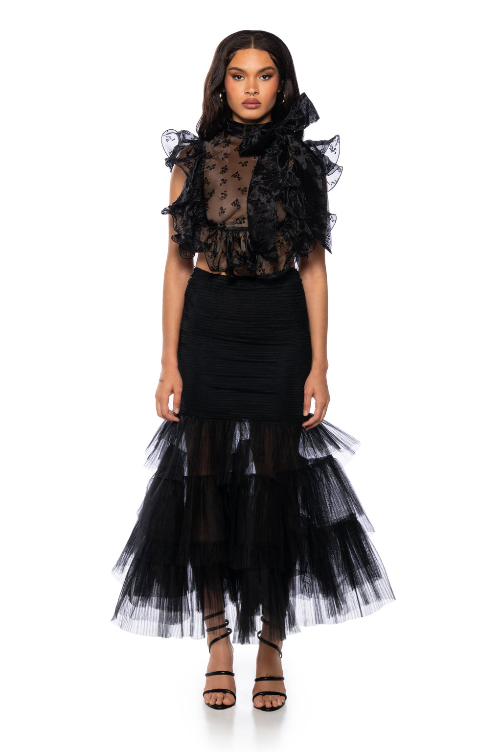 FLOUNCY RUFFLED TOP