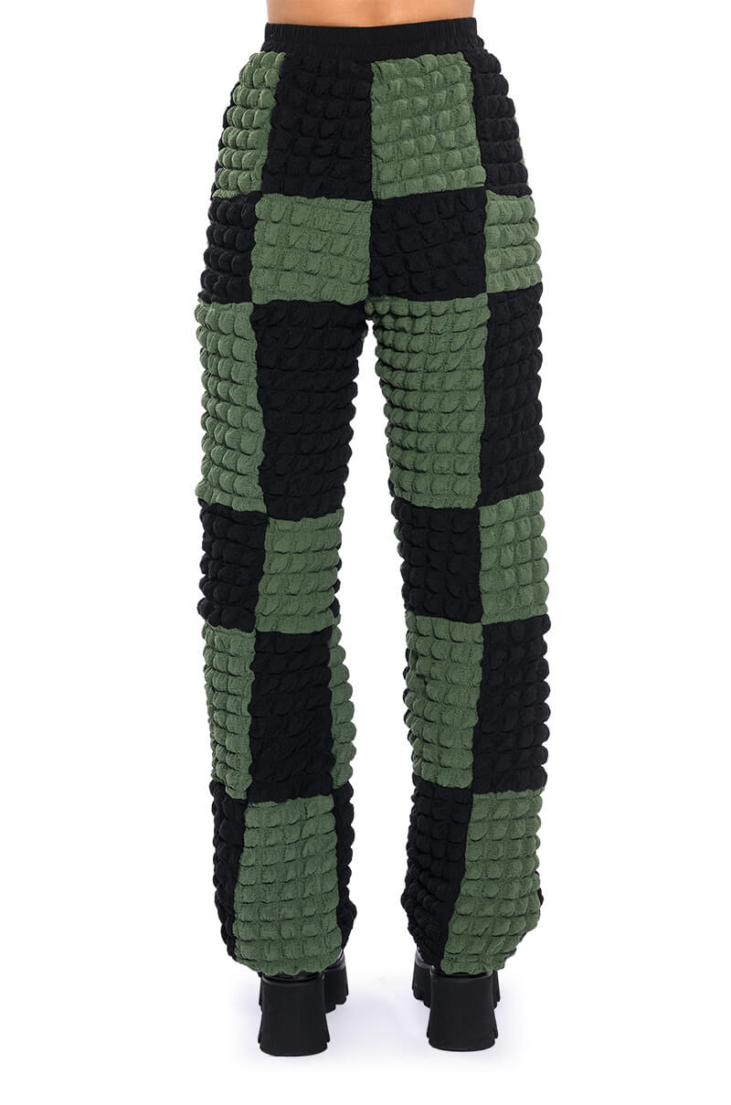COLORBLOCK PUFF TEXTURED WIDE LEG PANT