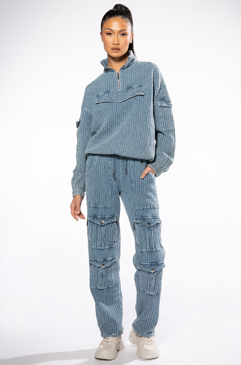 MONTE COZY POCKET DETAIL HALF ZIP SWEATSHIRT