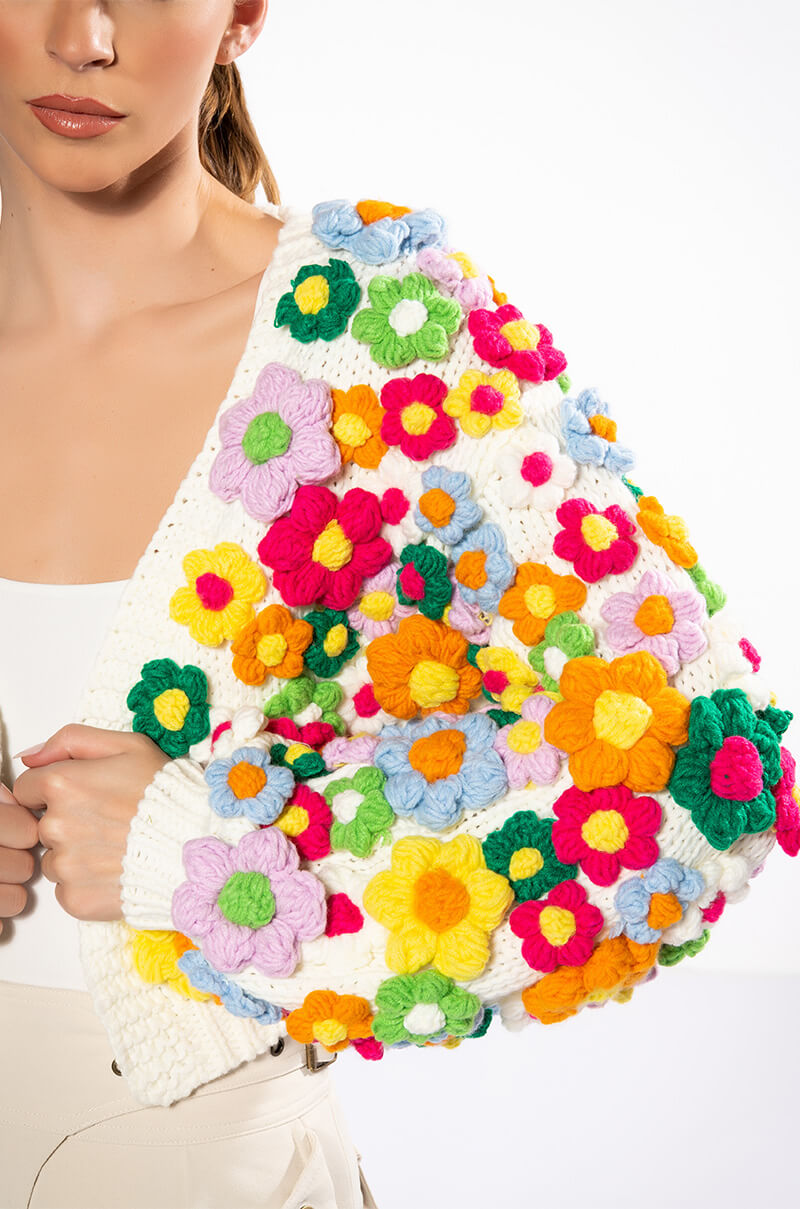 MOTHER NATURE FLOWER DETAIL CARDIGAN