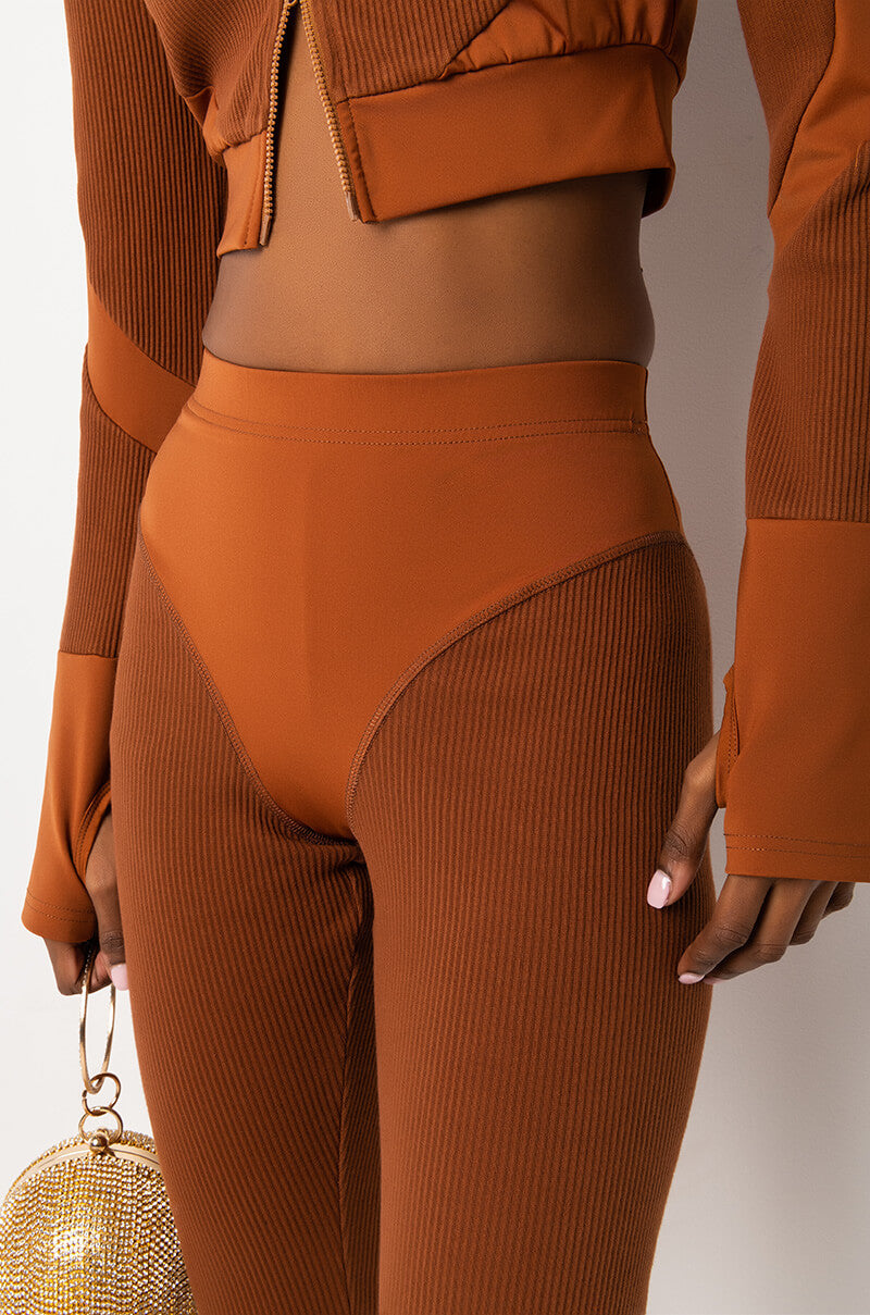 CHARIS RIBBED LEGGING
