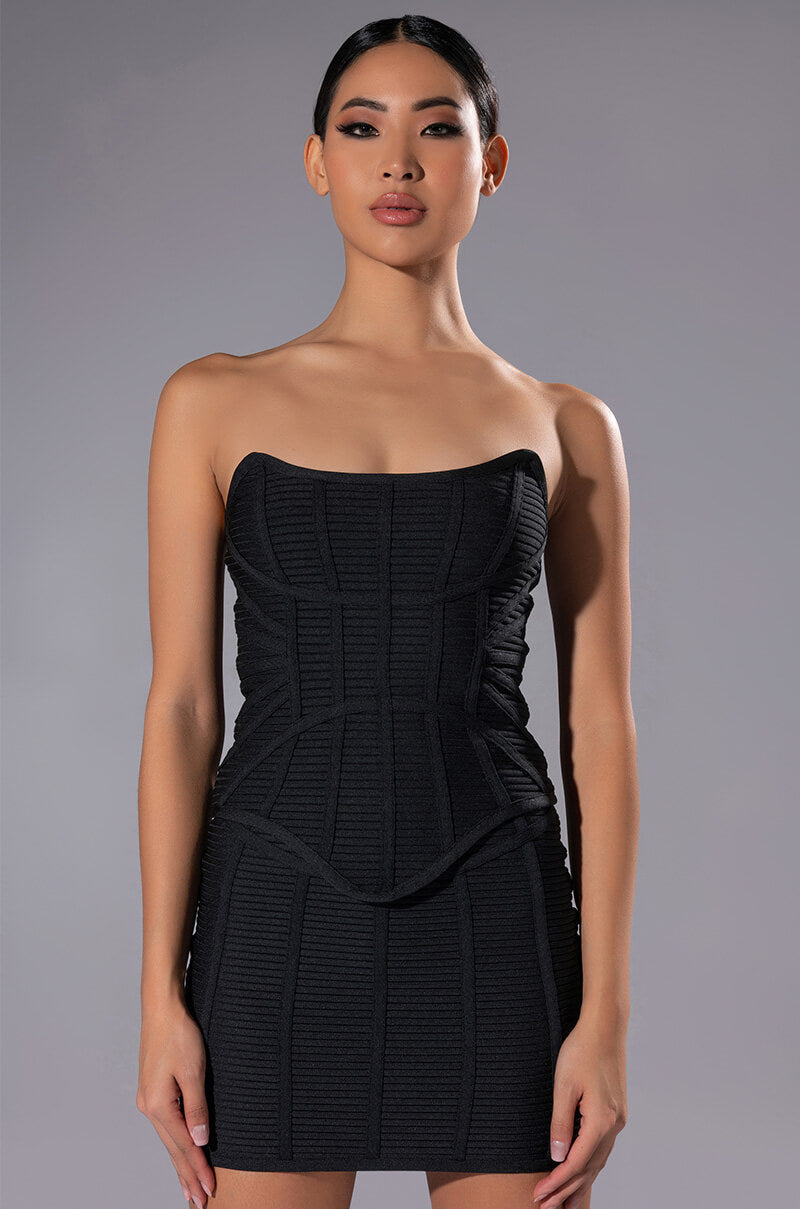 VIENNA BANDAGE MINI SKIRT