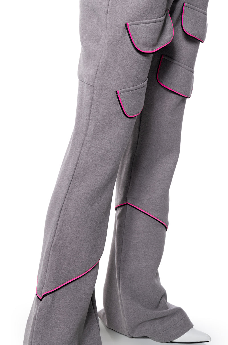 PINK FRIDAY KNIT FLARE TROUSER