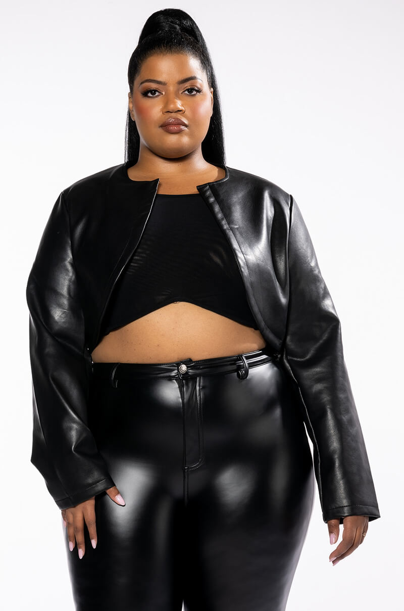 PLUS AZALEA WANG MASTER CROP ANGLE BLAZER