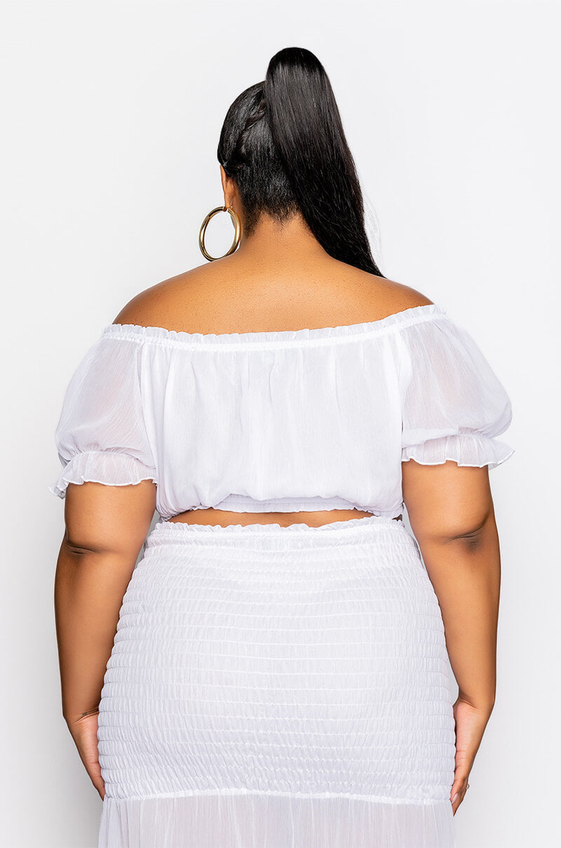 PLUS DELILAH OFF THE SHOULDER CROP TOP