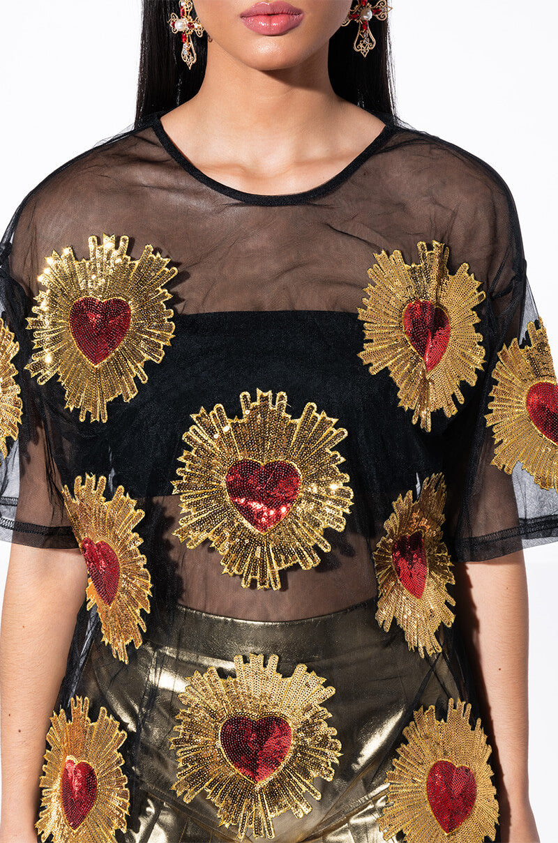 QUEEN OF HEARTS OVERSIZED MESH TEE
