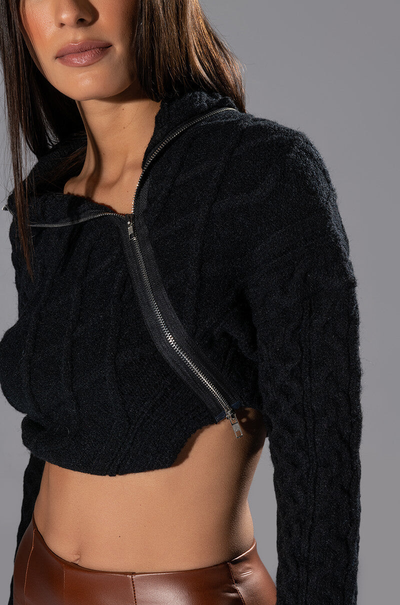 REBELLING CABLEKNIT ASYMMETRICAL ZIPPER SWEATER