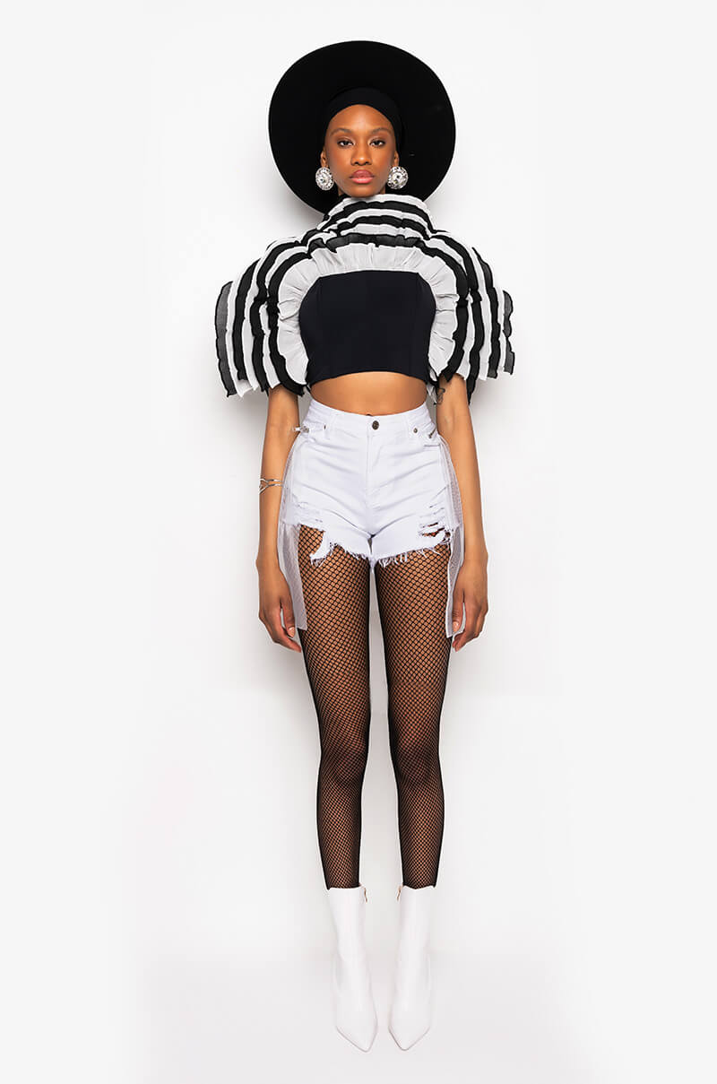 SHADOW TULLE DETAIL ZIPPER DENIM SHORT