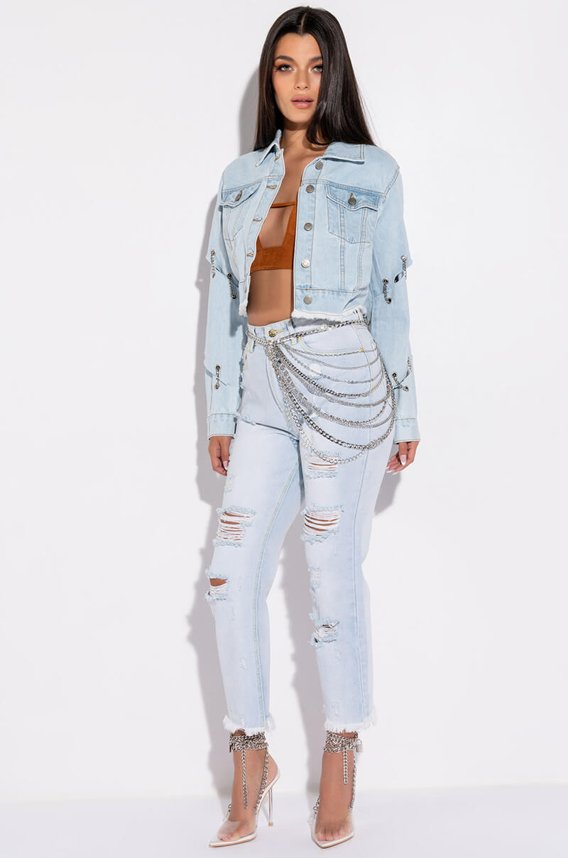 BENVENUTO HIGH RISE DISTRESSED MOM JEANS