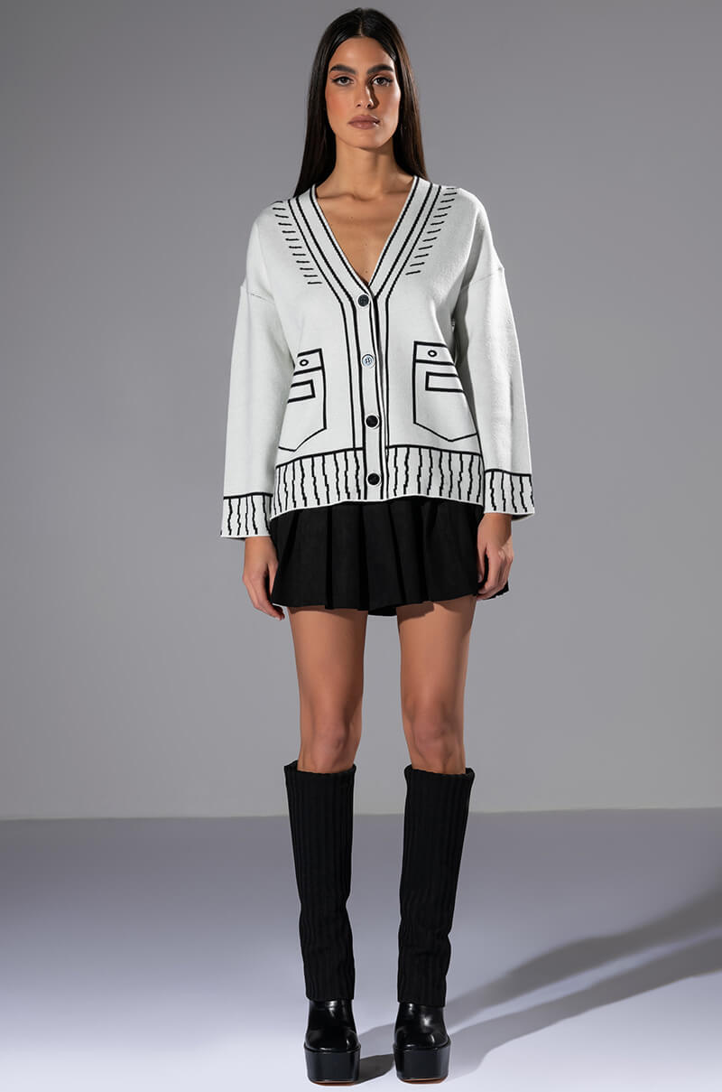 SKETCHY OVERSIZED CARDIGAN